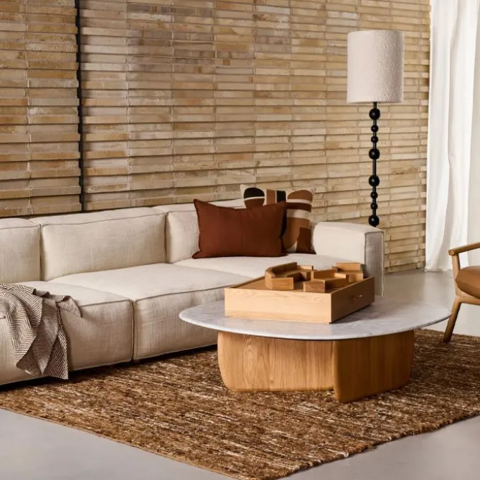 ED coffee table