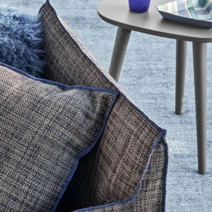Fauteuil Ghost 05