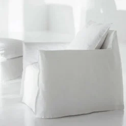 Fauteuil Ghost 05