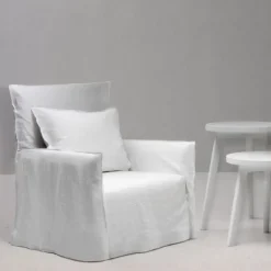Fauteuil Ghost 04