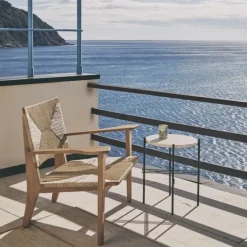 F-Chair