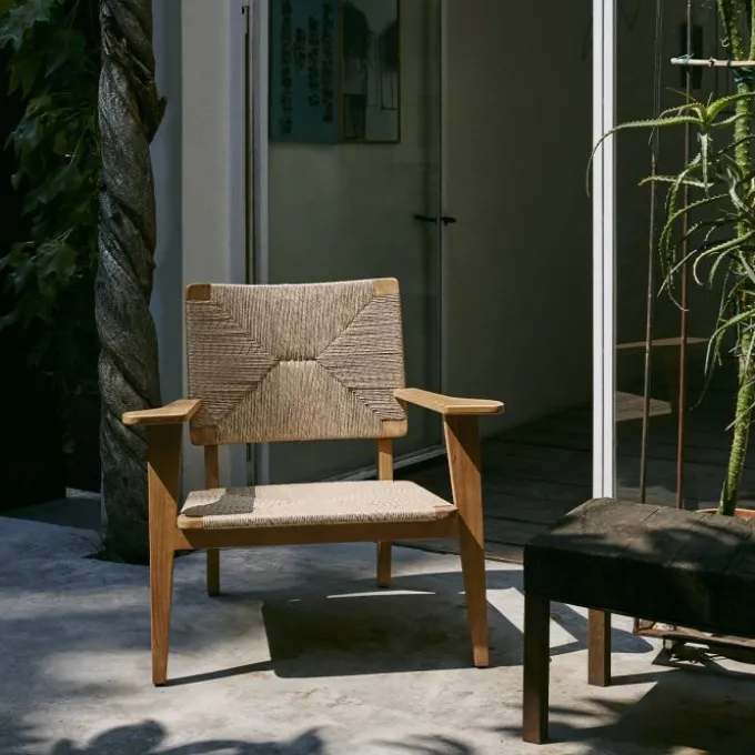 F-Chair