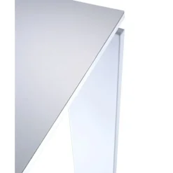 Four Laminé