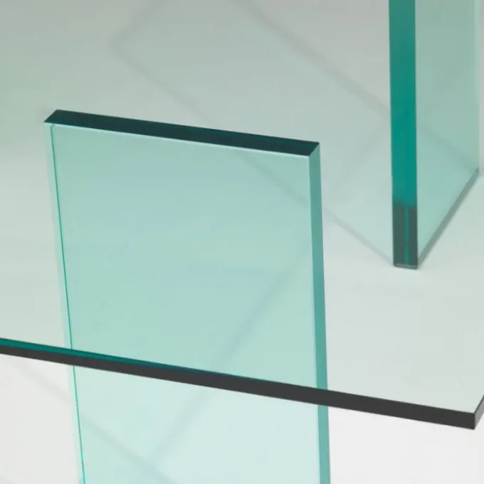 Glass Table (1976)