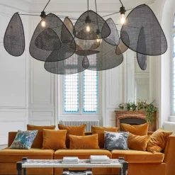 Grande Suspension Screen