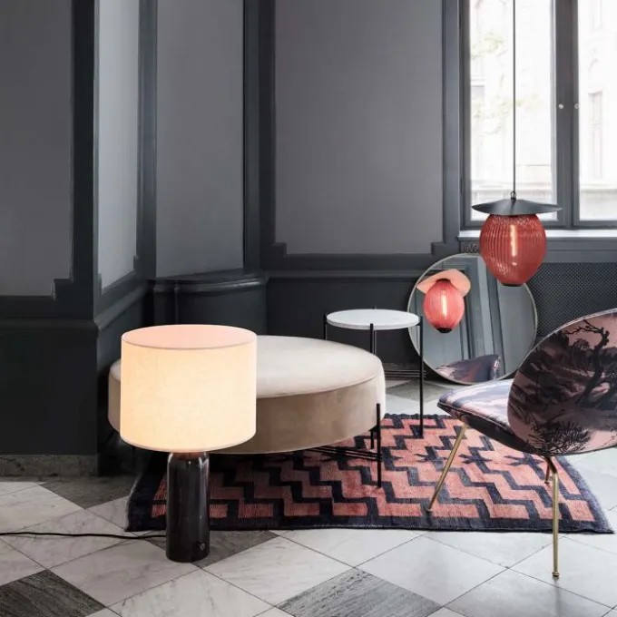 Gravity lampe de table
