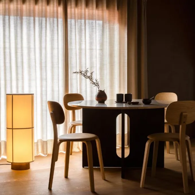 Hashira lampadaire