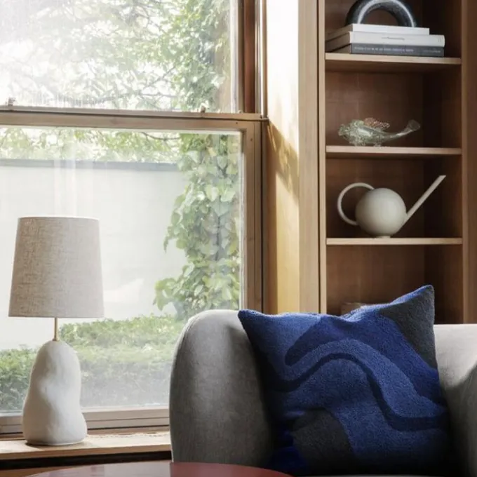 Hebe pied de lampe