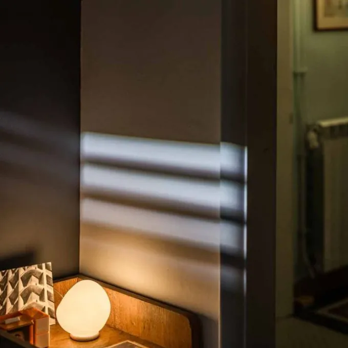 Hoba Lampe à poser