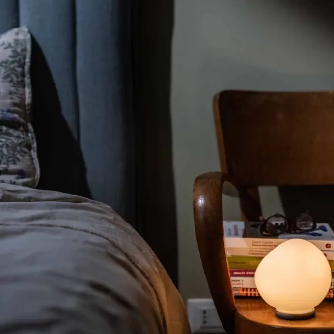 Hoba Lampe à poser