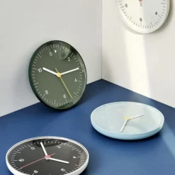 Horloge murale by Jasper Morrison
