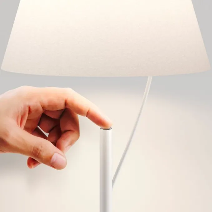 Hover Lampadaire