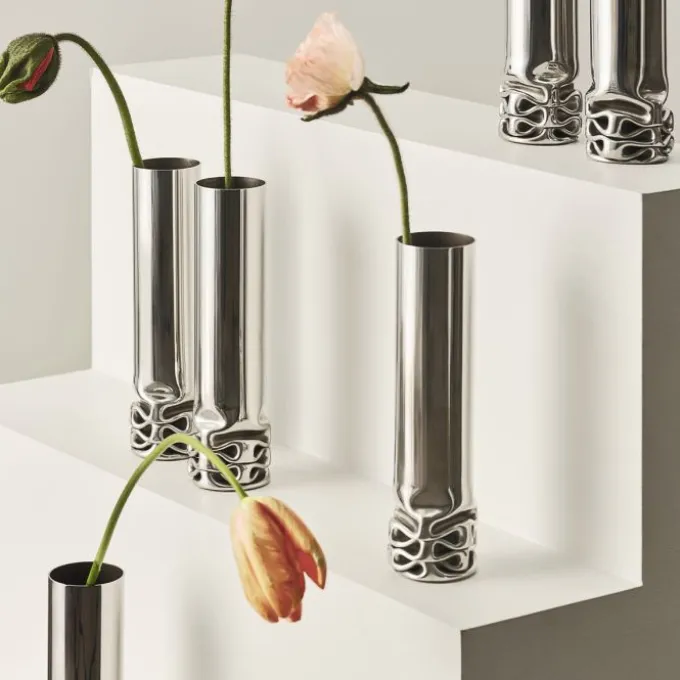 Hydraulic Vase