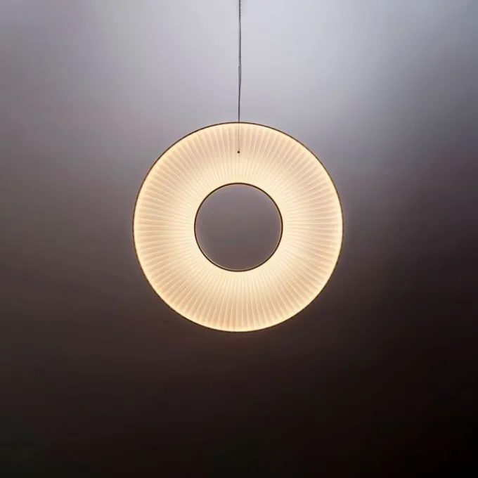 Iris Suspension Verticale