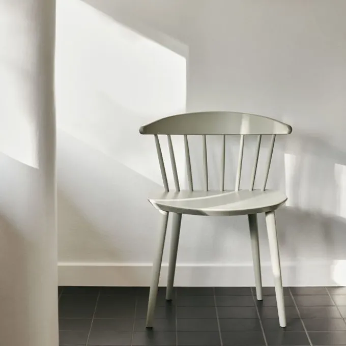 J104 Chair