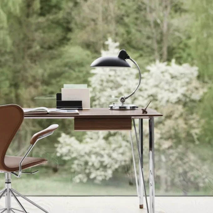 Kaiser Idell Lampe de table