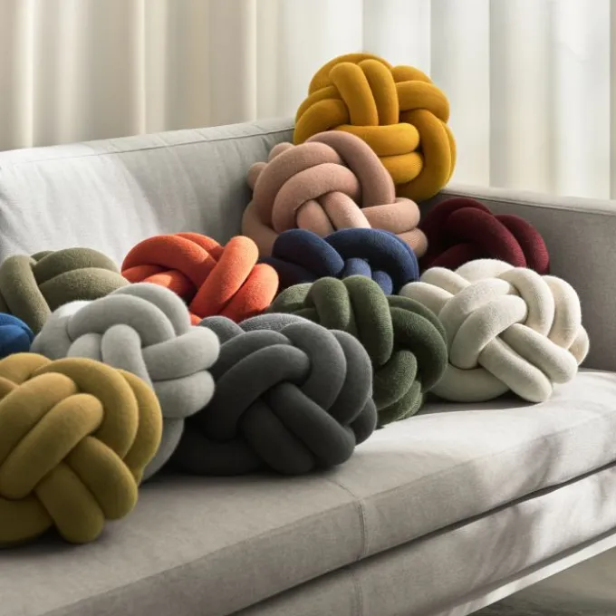 Knot coussin