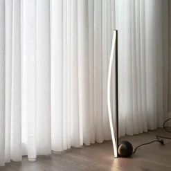 Lampadaire Bow