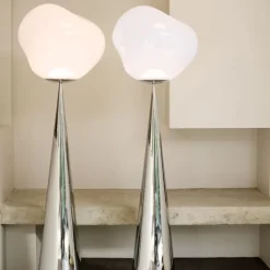 Lampadaire Melt cone fat