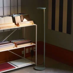 Lampadaire Oblique