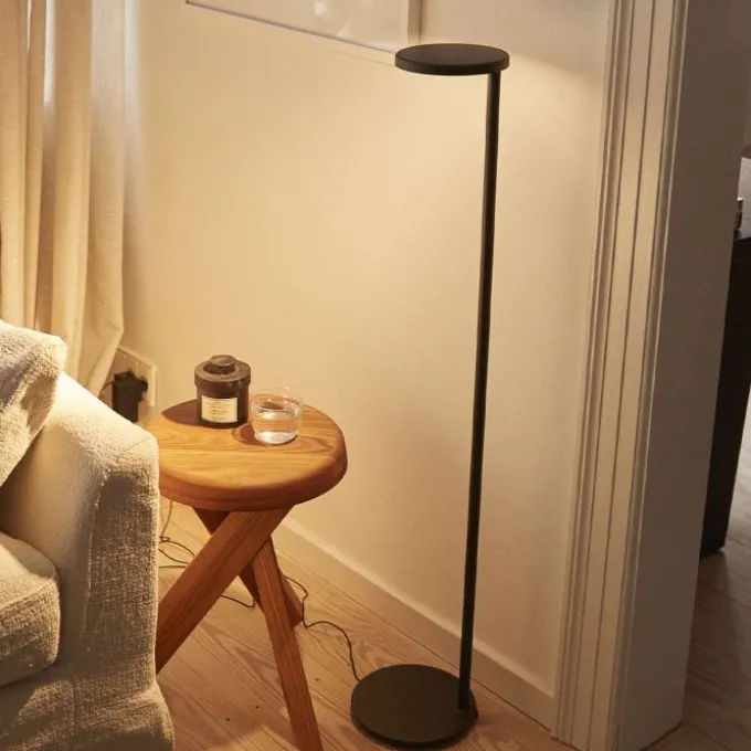 Lampadaire oblique USB-C