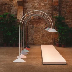 Lampadaire Out