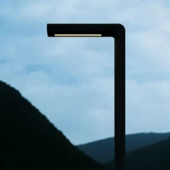 Lampadaire wallstick pipe
