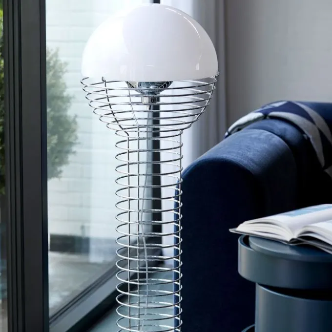 Lampadaire Wire
