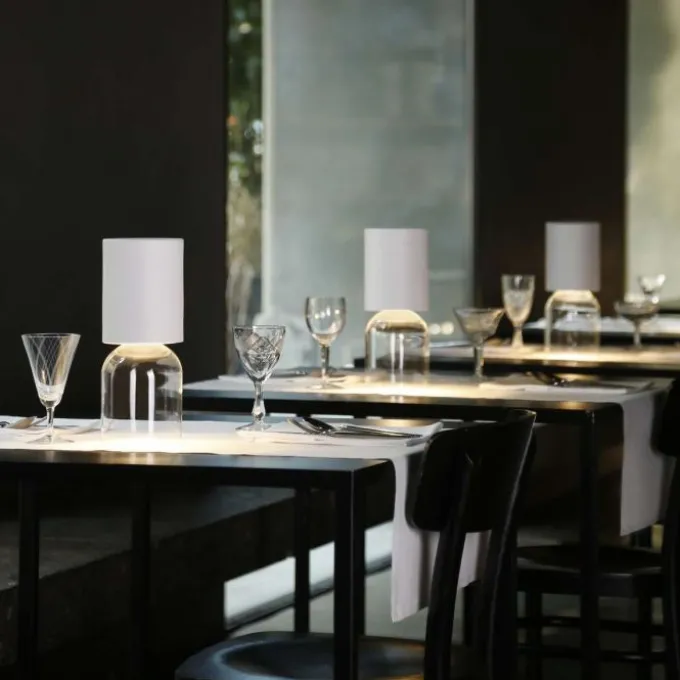 Lampe de table Nui Mini