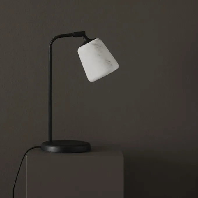 Lampe à poser Material