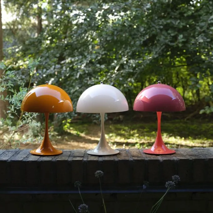 Lampe à poser Panthella 250 V3