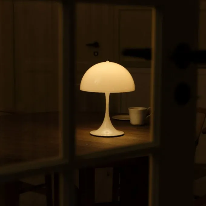 Lampe à poser Panthella 250 V3