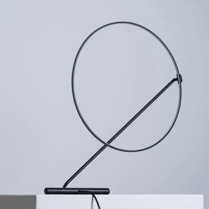 Lampe à poser Poise