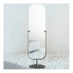 Le Miroir