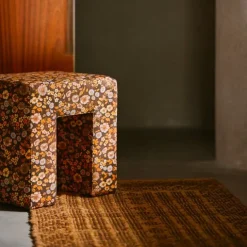 Lobby stool
