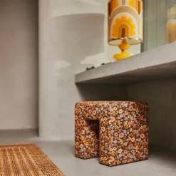 Lobby stool