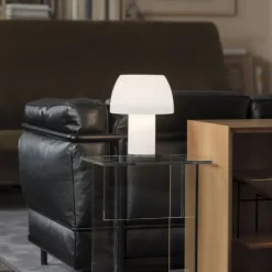 Lorosae table