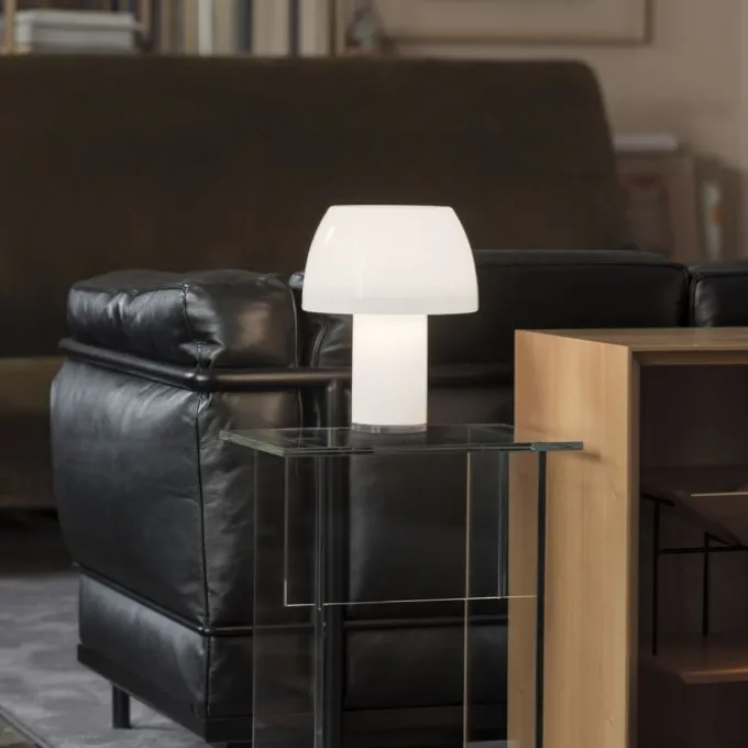 Lorosae table