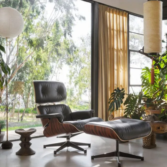 Lounge Chair & Ottoman