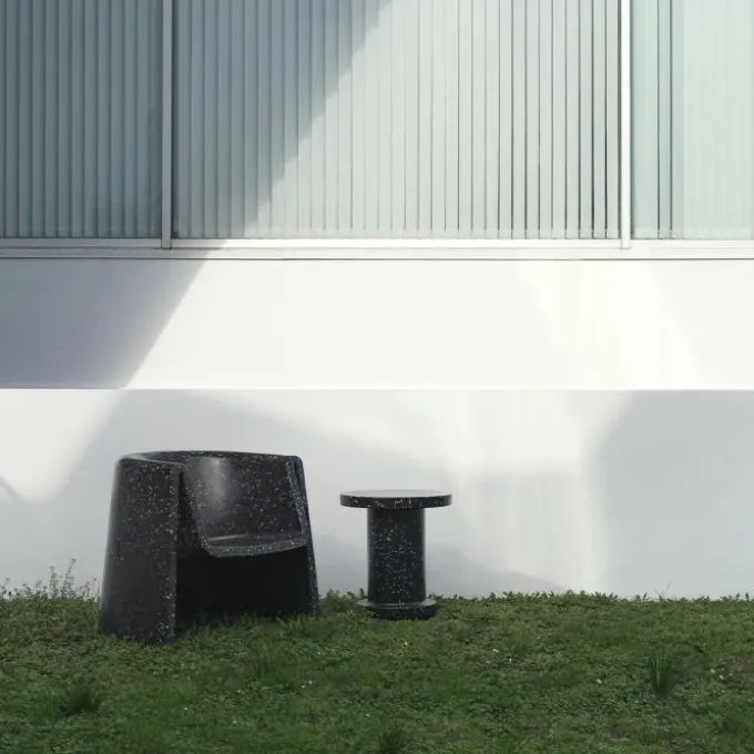 Lounge Chair Bit