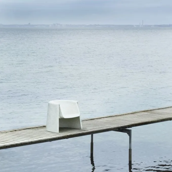 Lounge Chair Bit