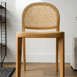 Luk Chaise