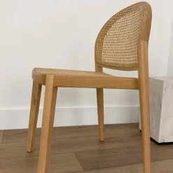Luk Chaise