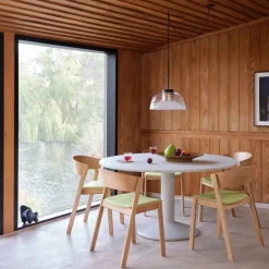 Midst Table