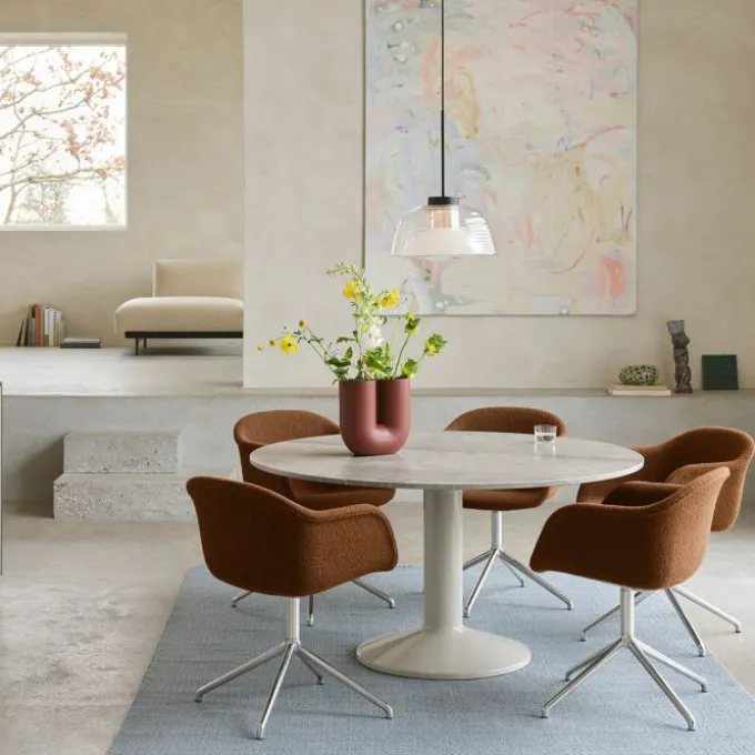 Midst Table