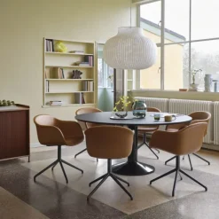 Midst Table