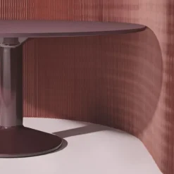Midst Table