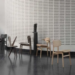 NY11 Chaise