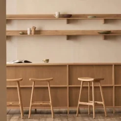 Odd Tabouret