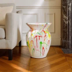 Omega Stool